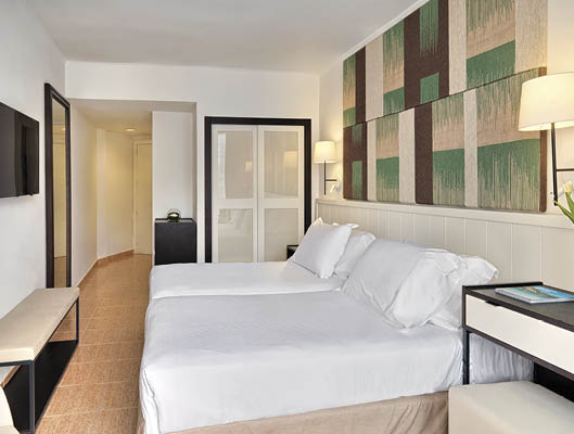 Copyright uses for H10 Hotels for sales and marketing promotions only.