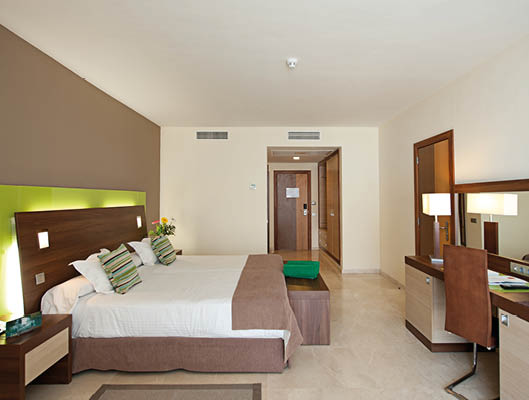 imagenes promocionales GRUPO PARADISE marzo 2012