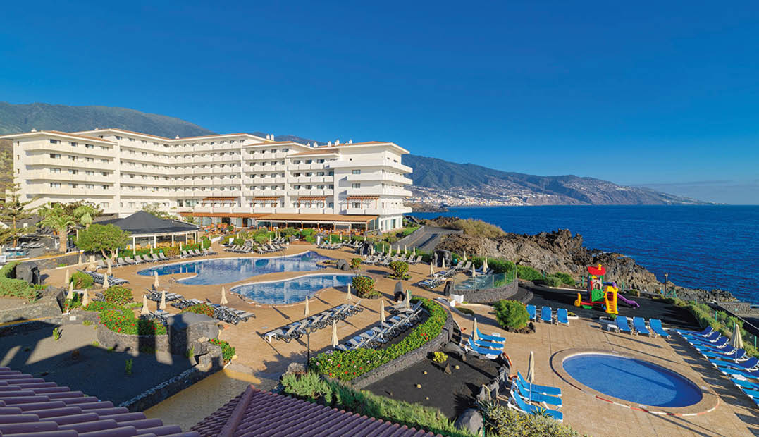 All copyrights reserved. Copyright uses for H10 Hotels for sales and marketing promotions.