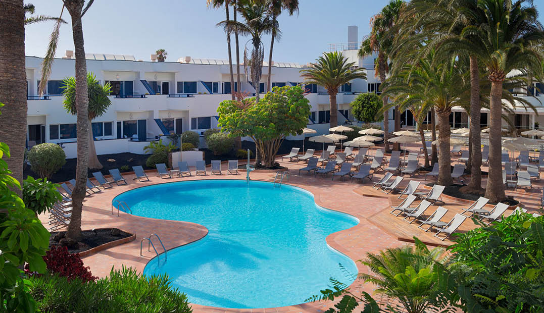 All copyrights reserved. Copyright uses for H10 Hotels for sales and marketing promotions.