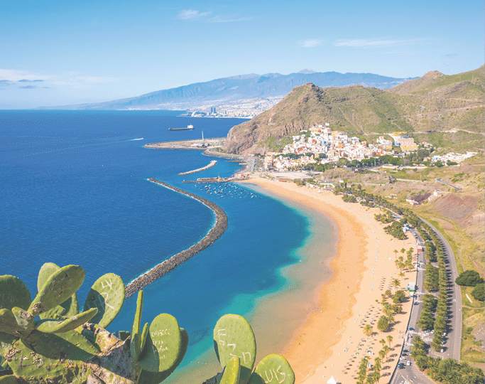 The Playa de Las Teresitas is a beach north of the village of San Andr s municipality of Santa Cruz de Tenerife in Tenerife, Spain. It is one of the most popular beaches of the Canary Islands, and is one of the few on Tenerife that do not have the black, volcanic sand that most of the rest of the Canary Islands have.