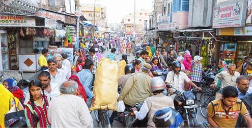 Sardar Market crowded with people in Jodhpur, India